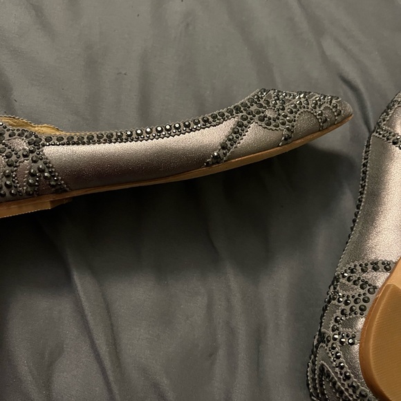 Badgely Mischka jeweled flats - Picture 3 of 4